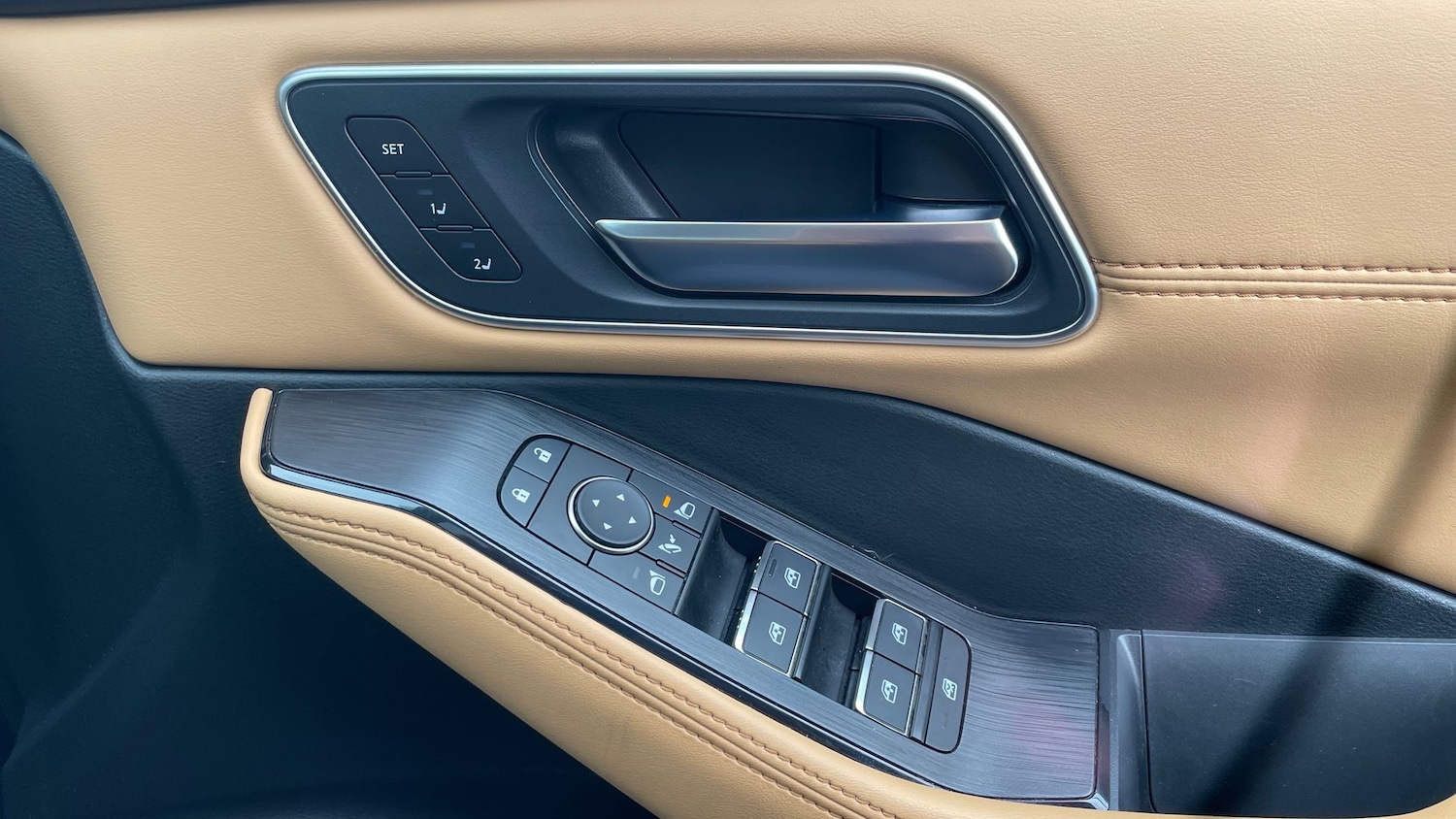 Used Nissan X-Trail 2023 for sale - 76418629: Photo 31