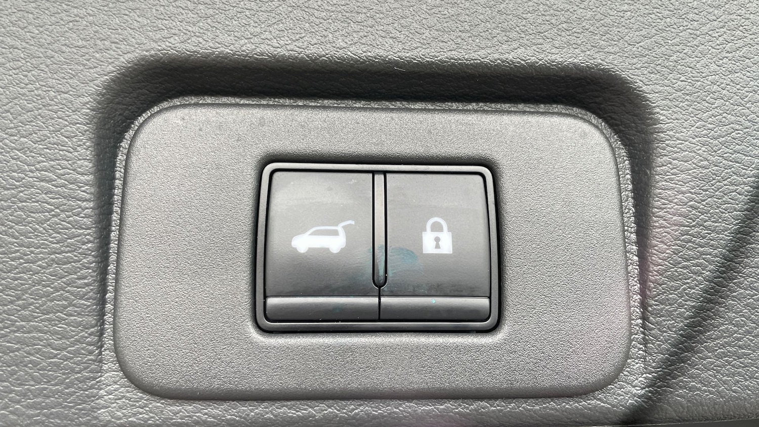 Used Nissan X-Trail 2023 for sale - 76418629: Photo 40