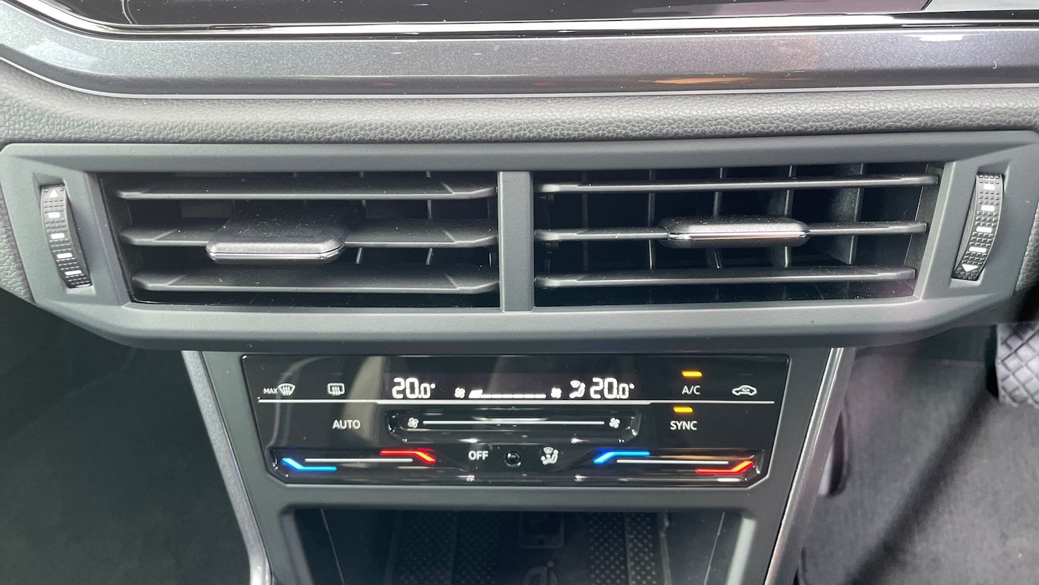 Used Volkswagen Taigo 2024 for sale - 76413586: Photo 27