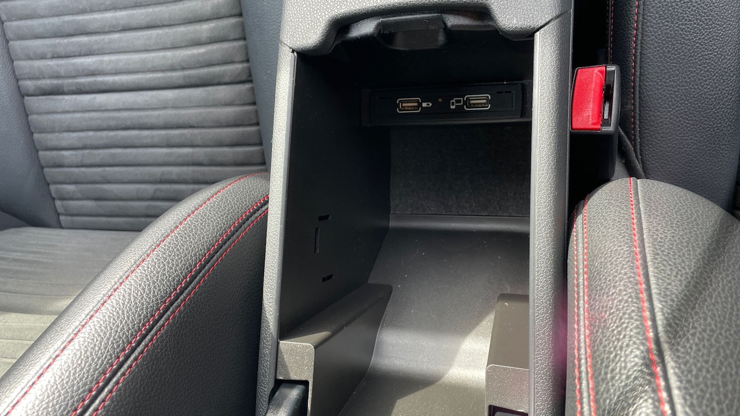 Used Mercedes-Benz A-Class 2018 for sale - 76413544: Photo 31