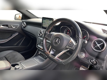 Used Mercedes-Benz A-Class 2018 for sale - 76413544: Photo