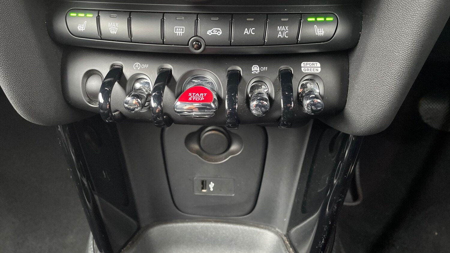 Used MINI Convertible 2023 for sale - 76413761: Photo 26