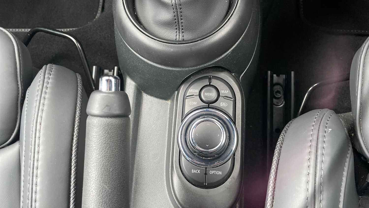 Used MINI Convertible 2023 for sale - 76413761: Photo 28