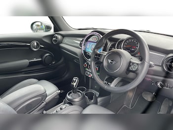 Used MINI Convertible 2023 for sale - 76413761: Photo