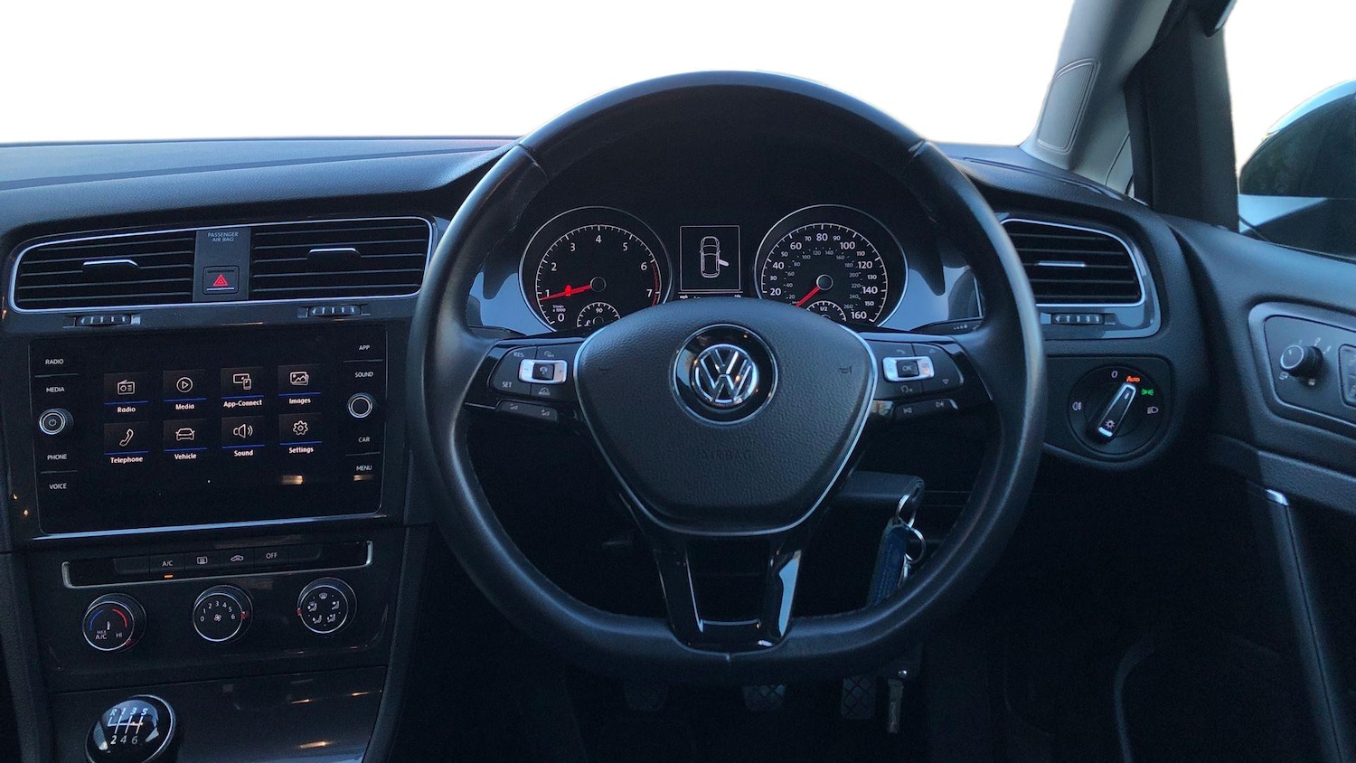 Used Volkswagen Golf 2018 for sale - 77228491: Photo 9