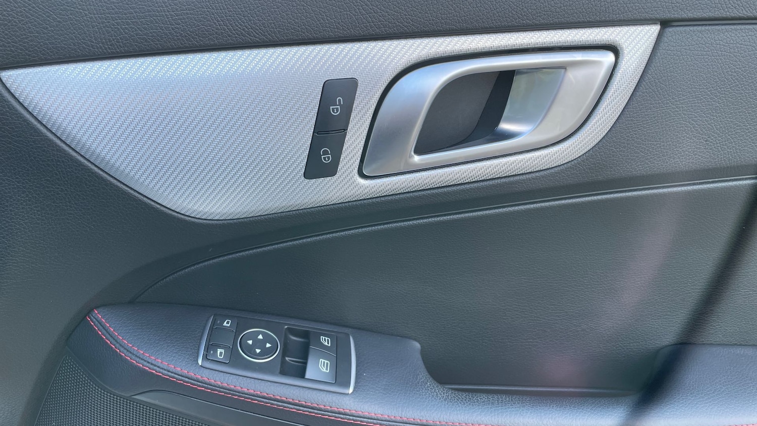 Used Mercedes-Benz SLC 2017 for sale - 76413654: Photo 30