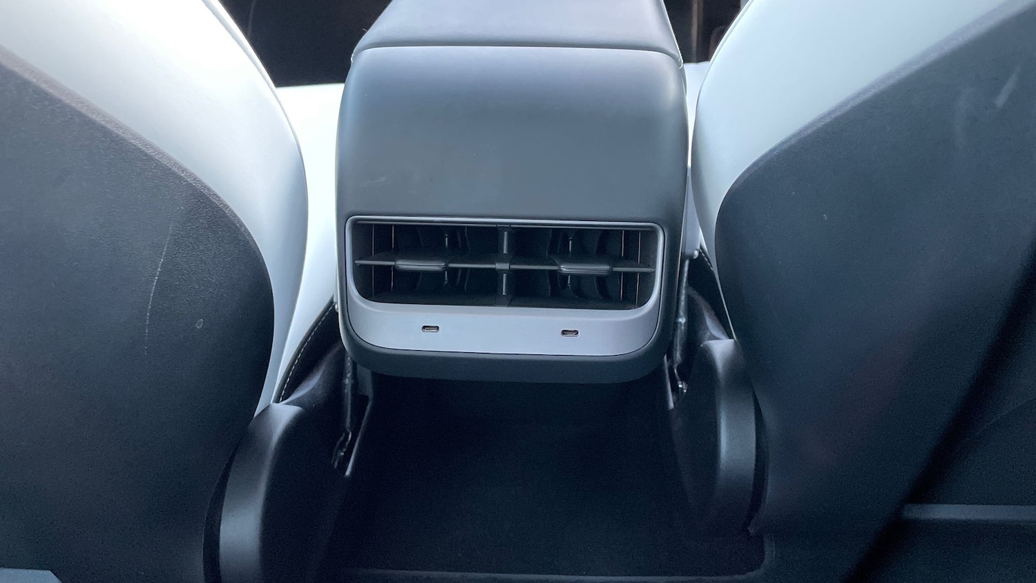 Used Tesla Model 3 2023 for sale - 77024153: Photo 36