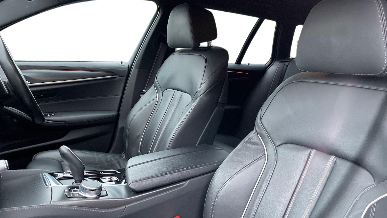 Used BMW 5 Series 2022 for sale - 76600042: Photo 11