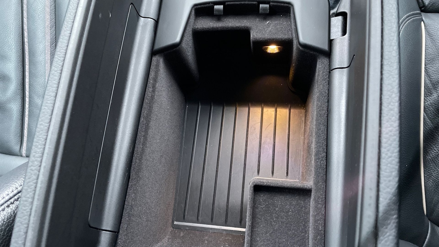 Used BMW 5 Series 2022 for sale - 76600042: Photo 30