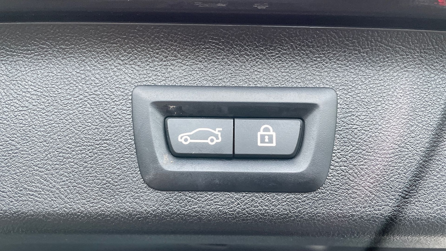 Used BMW 5 Series 2022 for sale - 76600042: Photo 38