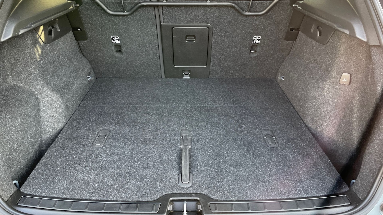 Used Volvo XC40 2021 for sale - 76413689: Photo 14