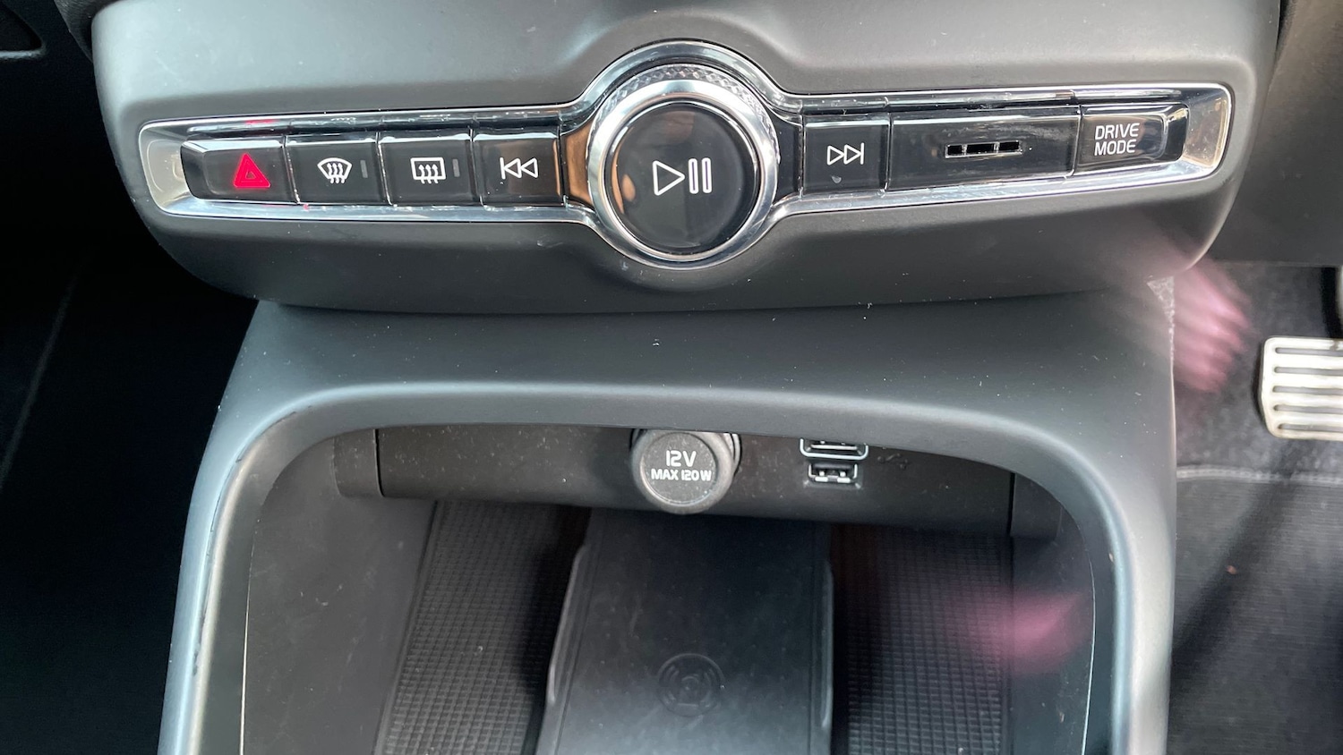 Used Volvo XC40 2021 for sale - 76413689: Photo 27