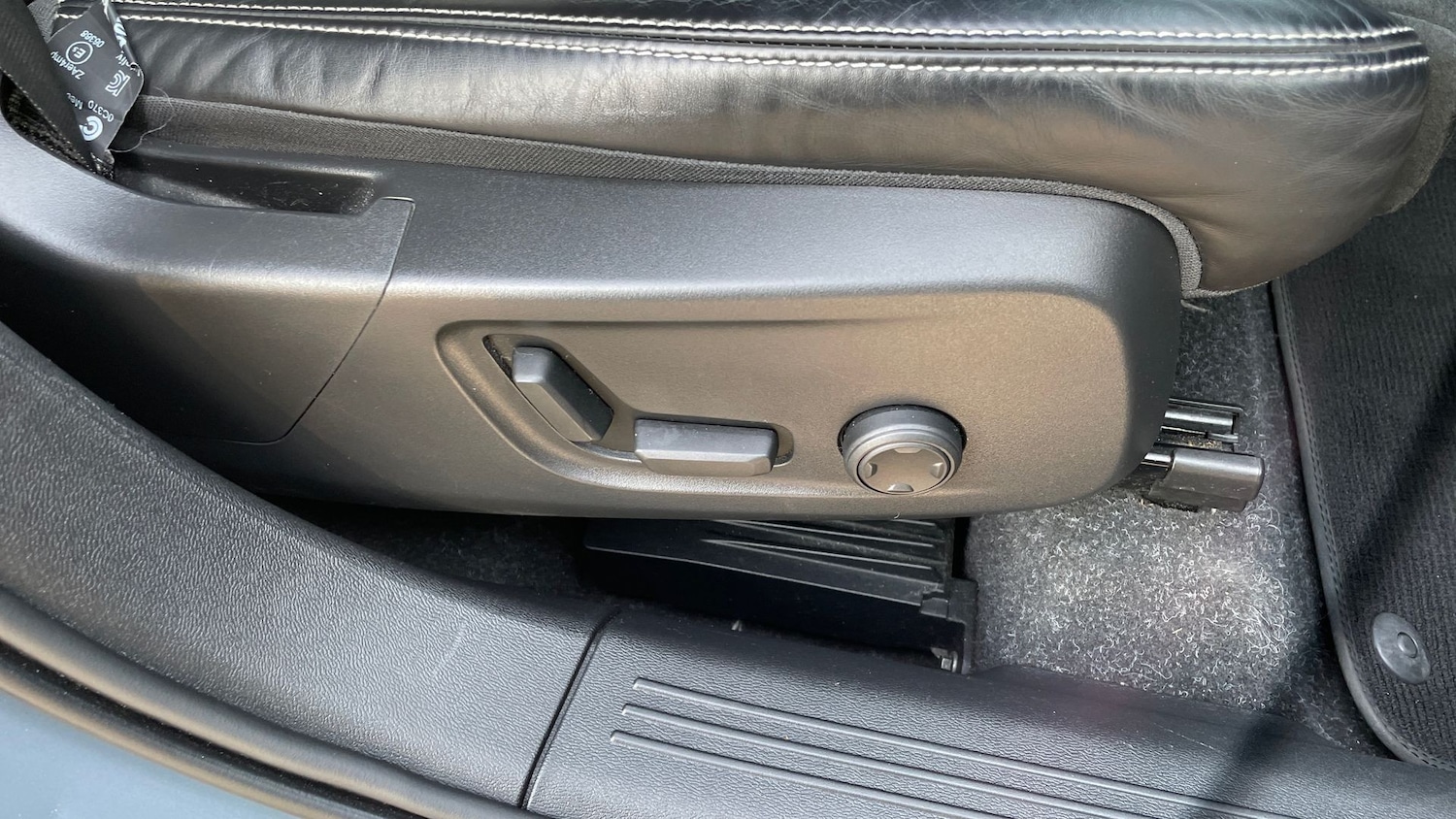 Used Volvo XC40 2021 for sale - 76413689: Photo 33