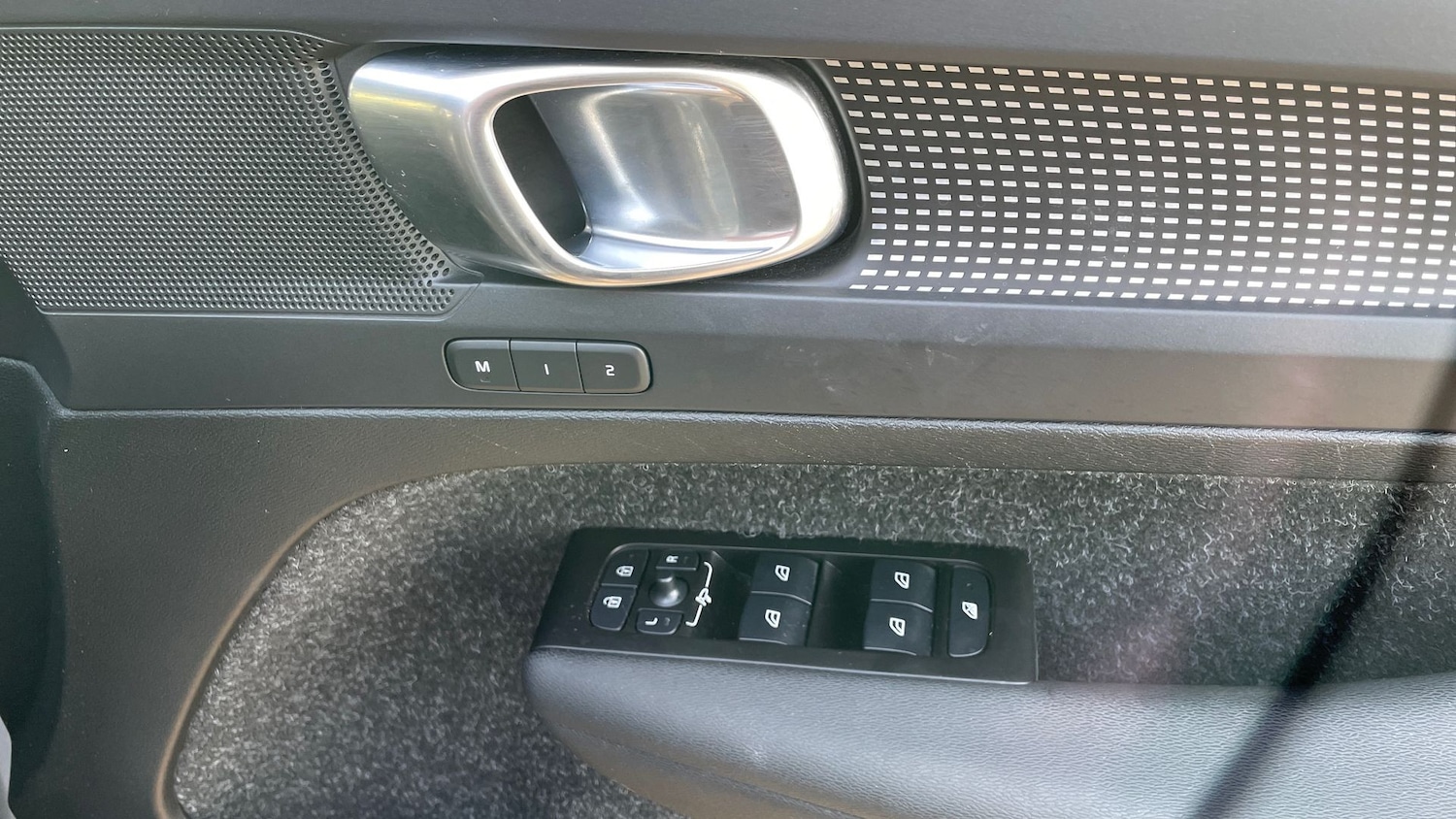 Used Volvo XC40 2021 for sale - 76413689: Photo 34