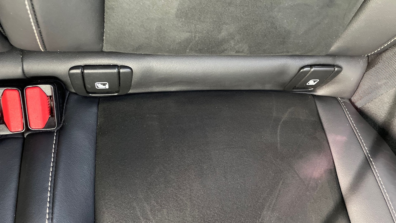 Used Volvo XC40 2021 for sale - 76413689: Photo 35