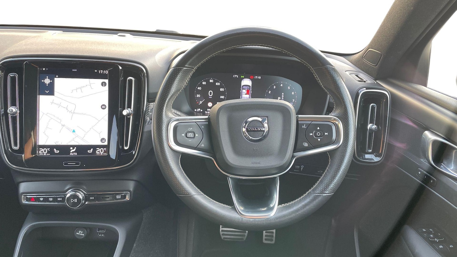 Used Volvo XC40 2021 for sale - 76413689: Photo 9