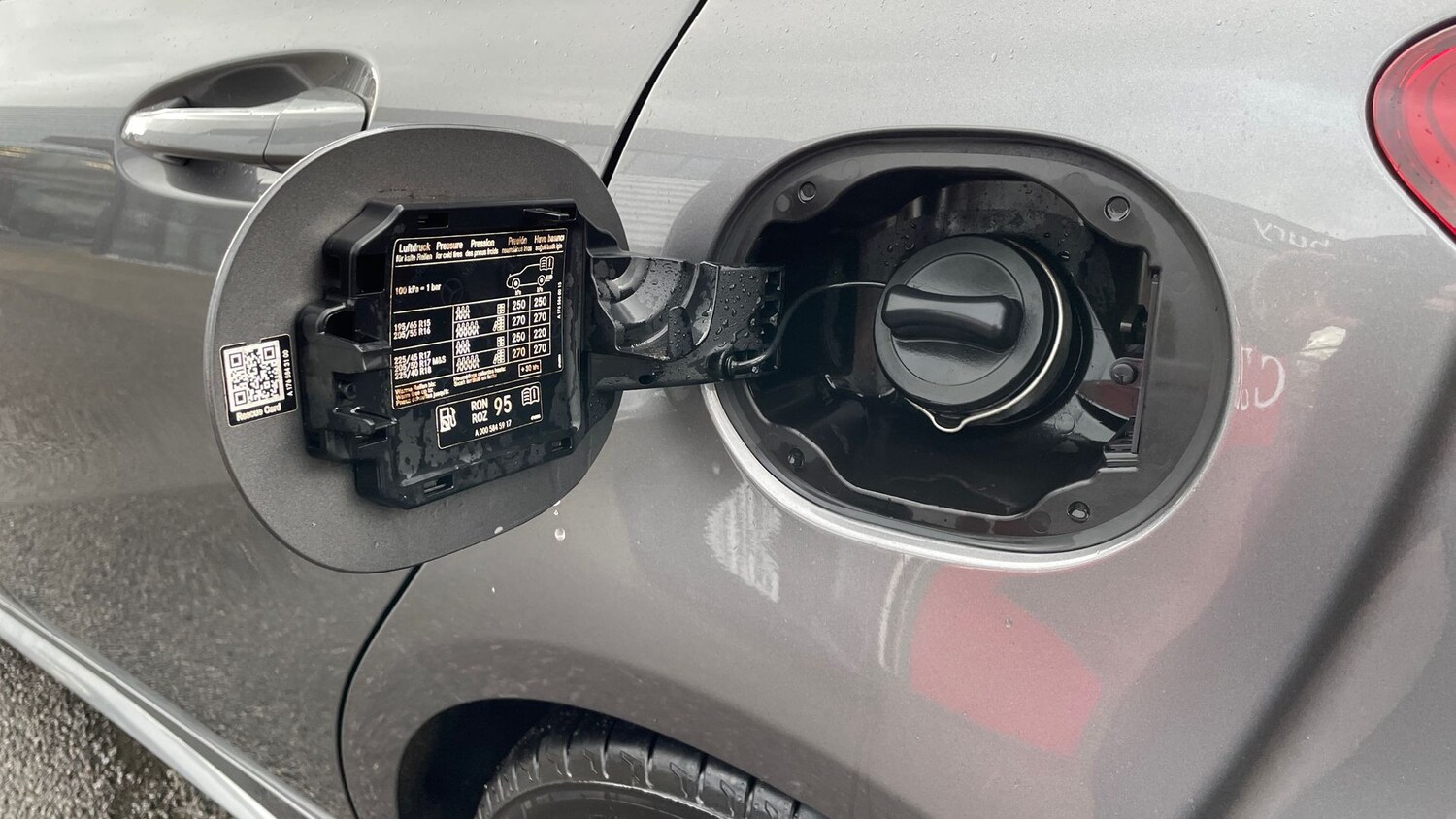 Used Mercedes-Benz A-Class 2018 for sale - 77398882: Photo 39