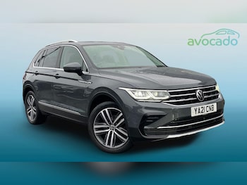 2021 (21) - TIGUAN ELEGANCE TSI S-A 5-Door