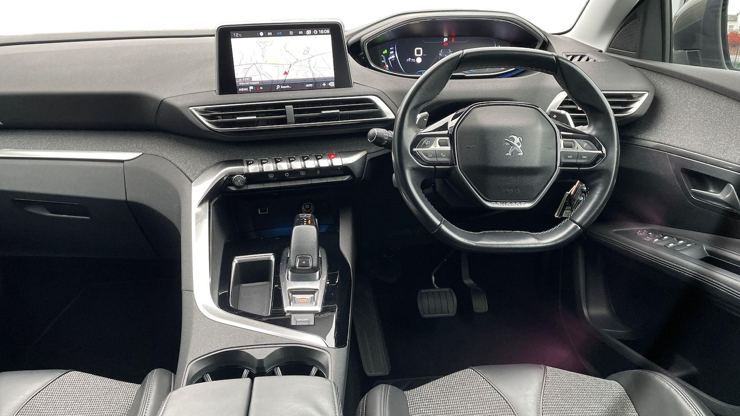 Used Peugeot 3008 2018 for sale - 76413779: Photo 10