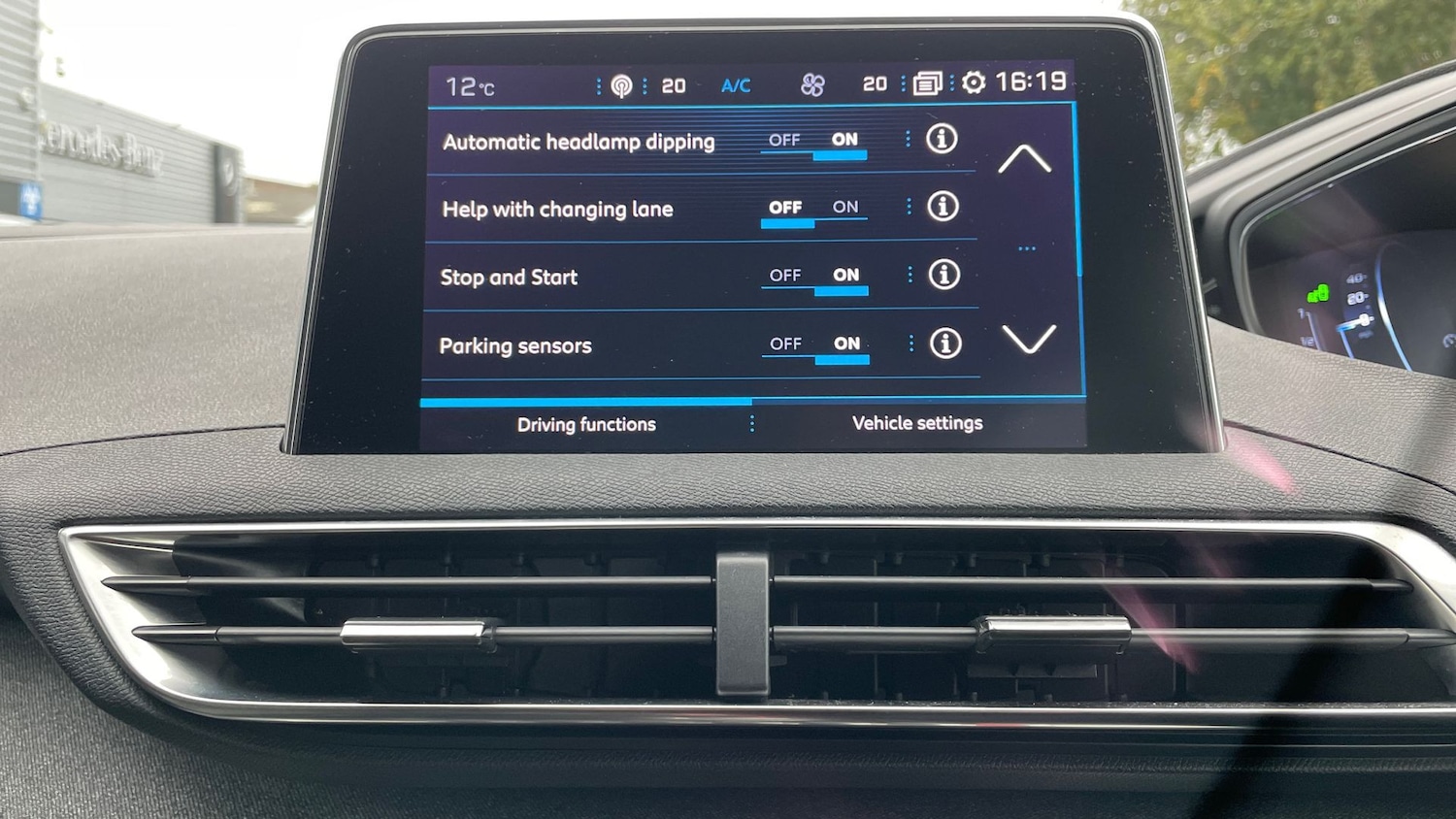 Used Peugeot 3008 2018 for sale - 76413779: Photo 22