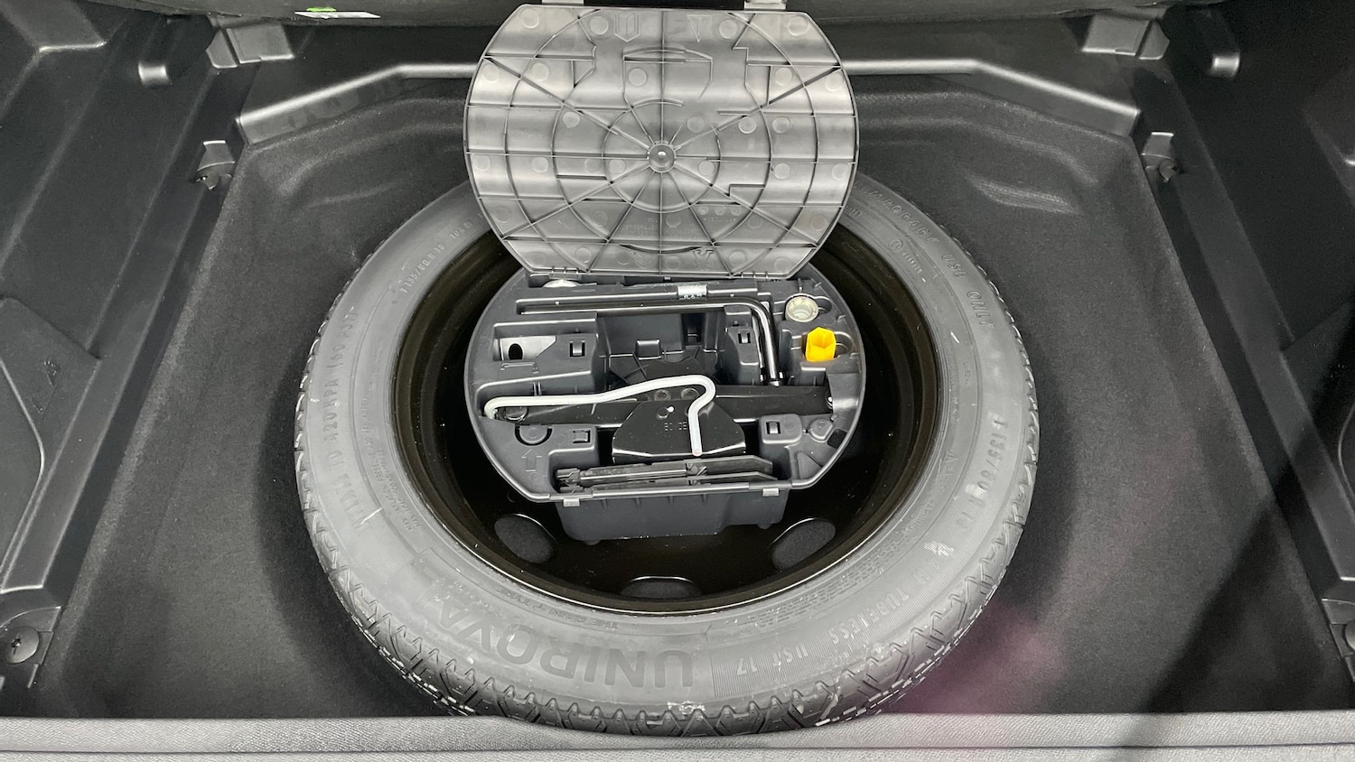 Used Peugeot 3008 2018 for sale - 76413779: Photo 39