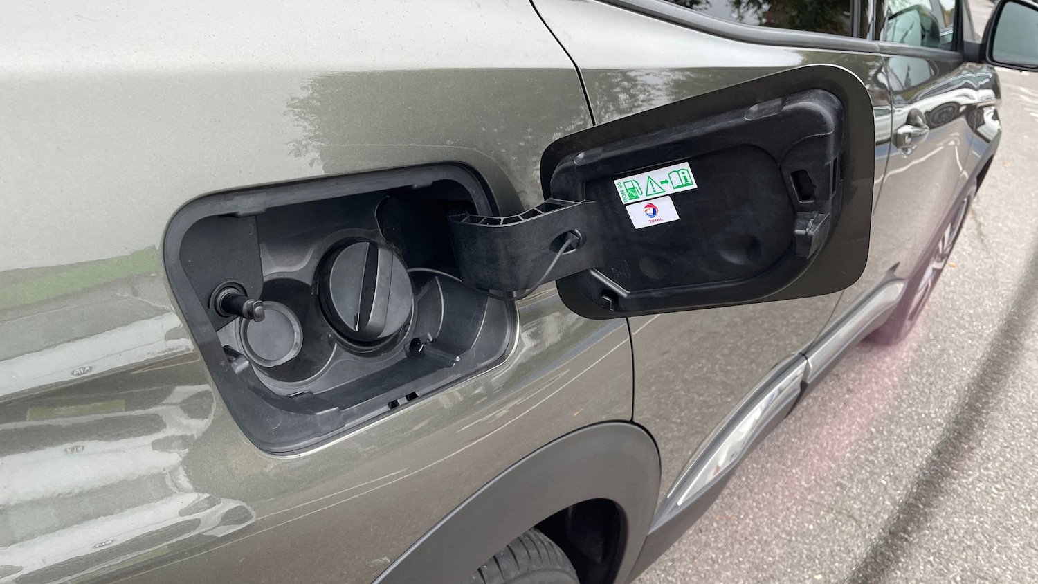 Used Peugeot 3008 2018 for sale - 76413779: Photo 40