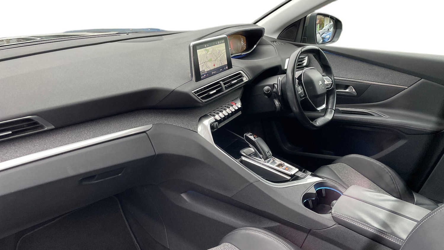 Used Peugeot 3008 2018 for sale - 76413779: Photo 8