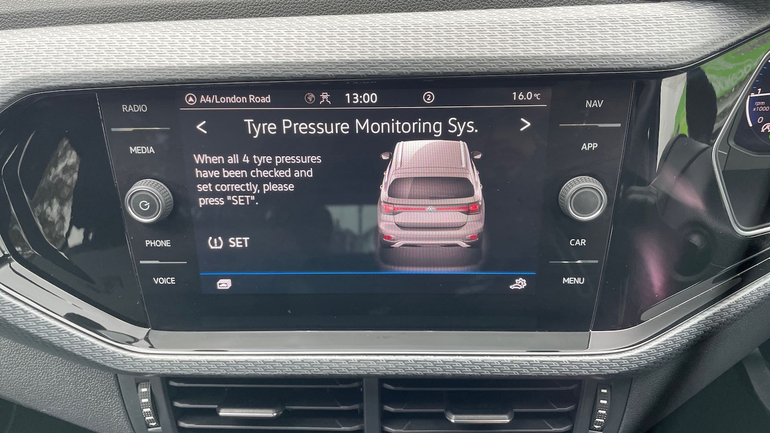 Used Volkswagen T-Cross 2023 for sale - 76413716: Photo 24