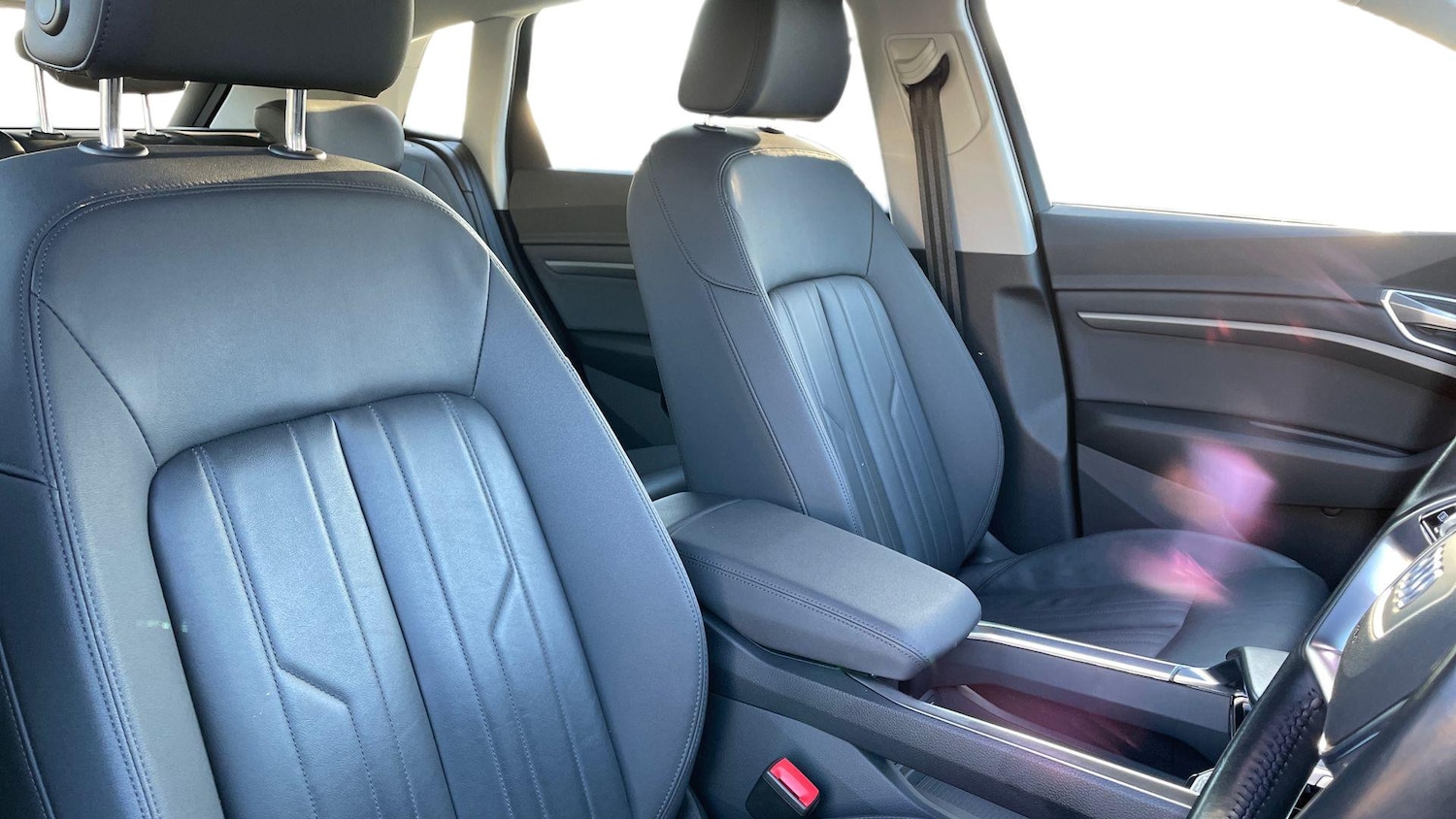 Used Audi e-tron 2020 for sale - 76627509: Photo 11