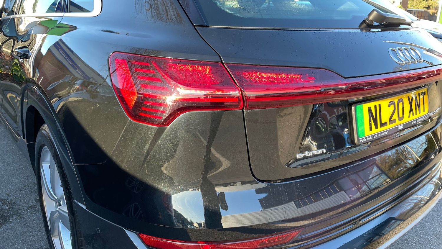 Used Audi e-tron 2020 for sale - 76627509: Photo 16