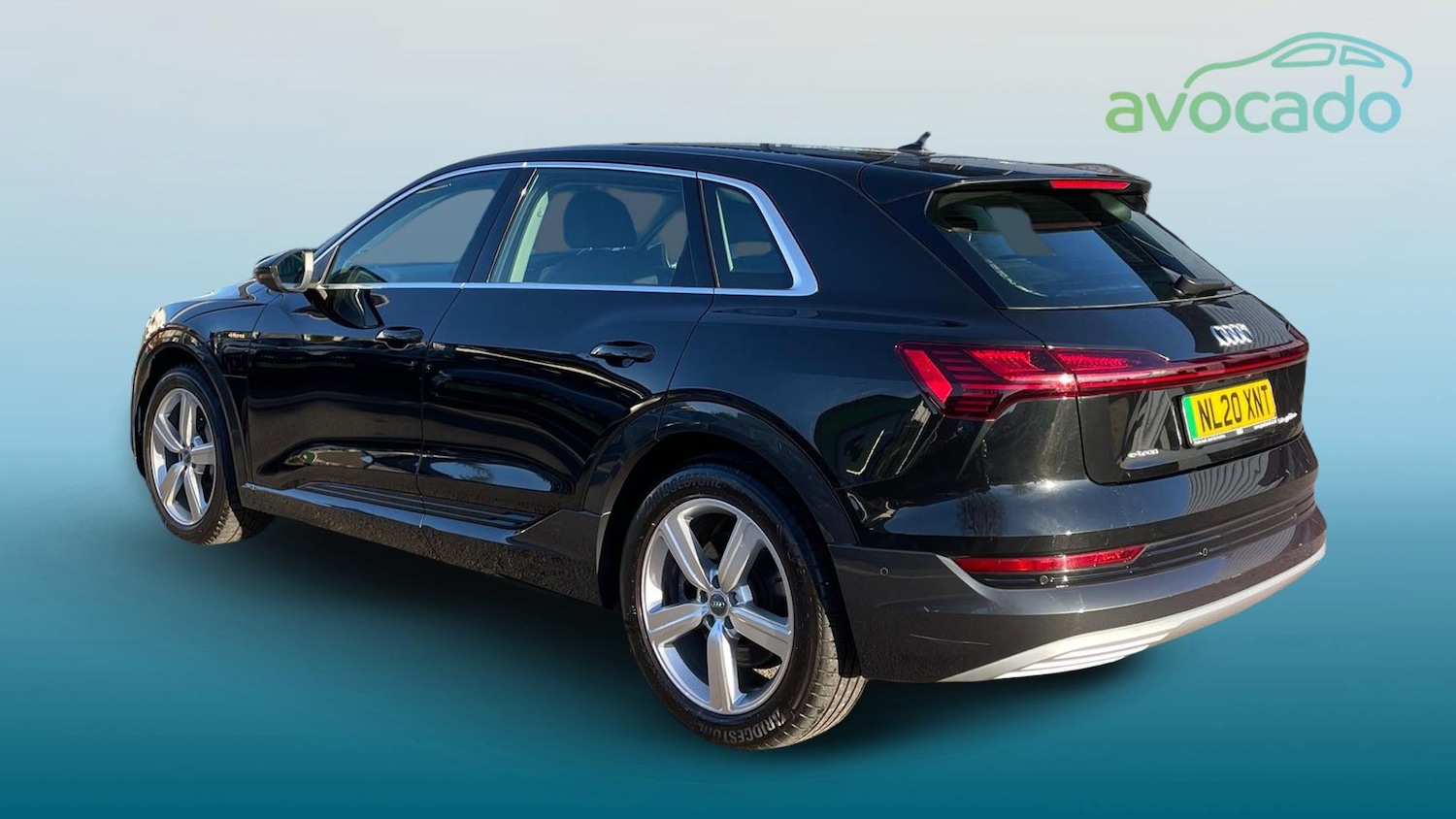 Used Audi e-tron 2020 for sale - 76627509: Photo 2