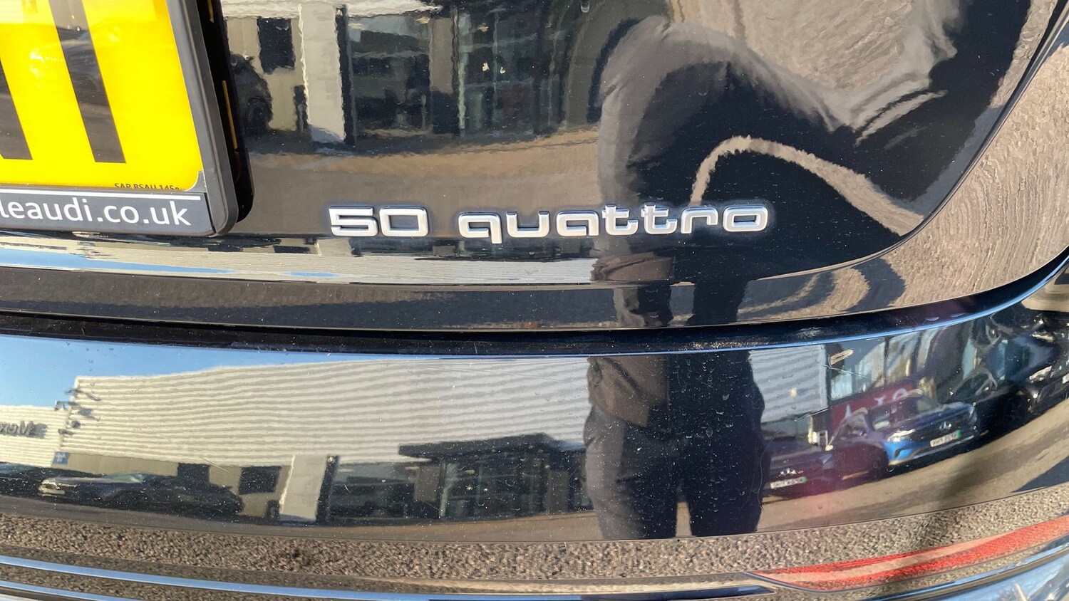 Used Audi e-tron 2020 for sale - 76627509: Photo 36