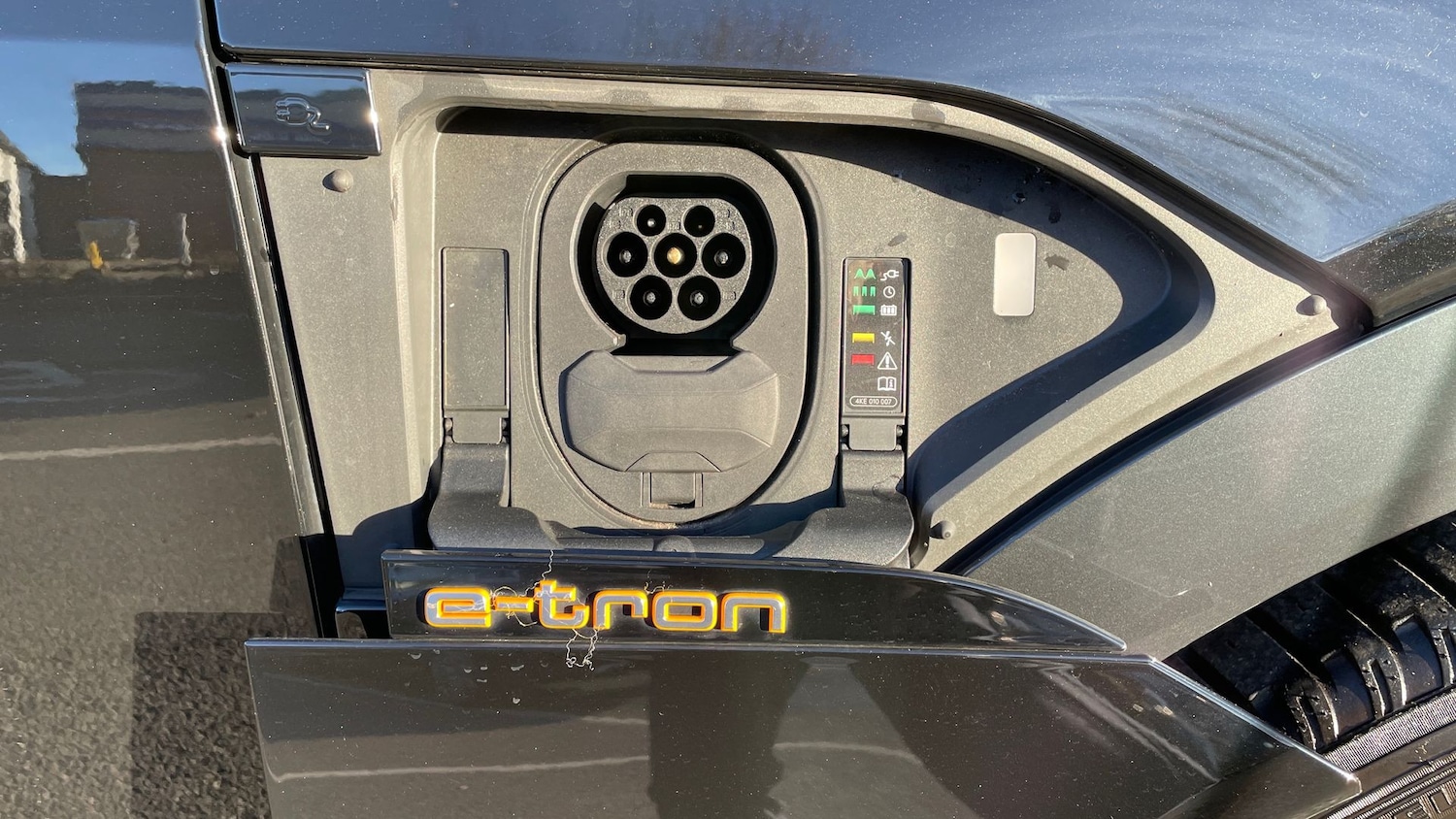 Used Audi e-tron 2020 for sale - 76627509: Photo 40