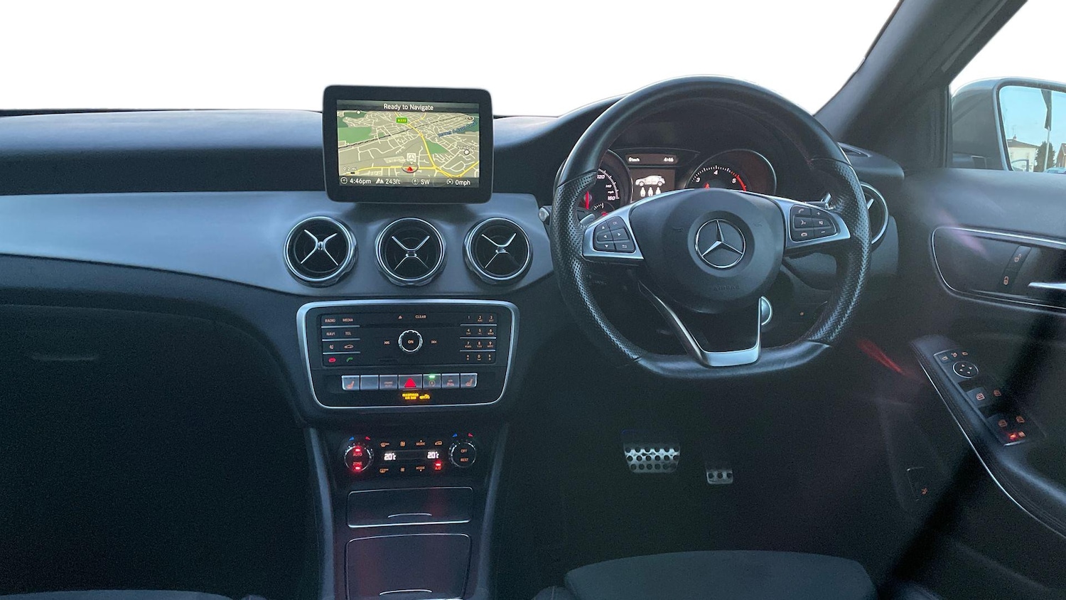 Used Mercedes-Benz GLA 2017 for sale - 76413523: Photo 10