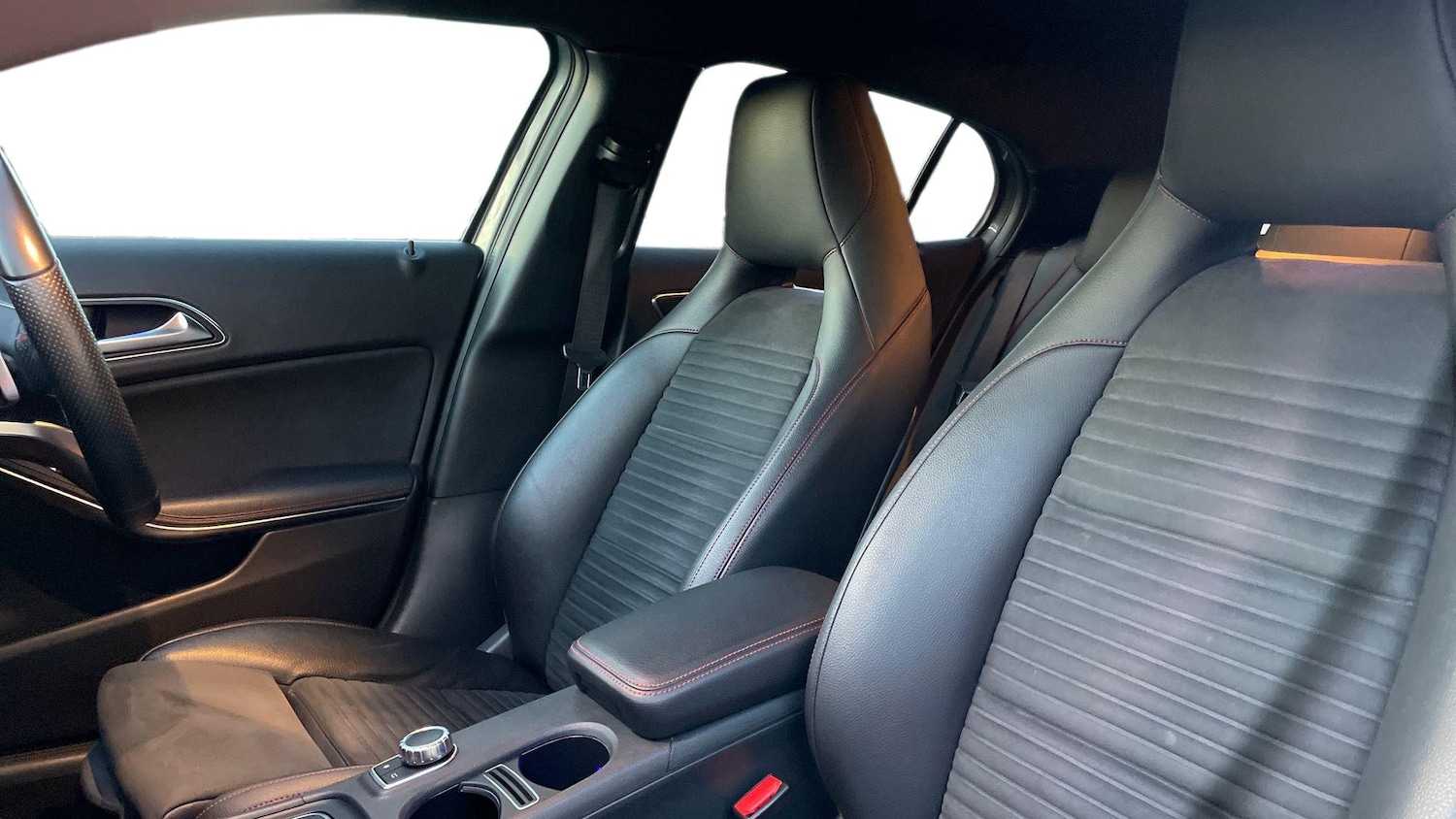 Used Mercedes-Benz GLA 2017 for sale - 76413523: Photo 11