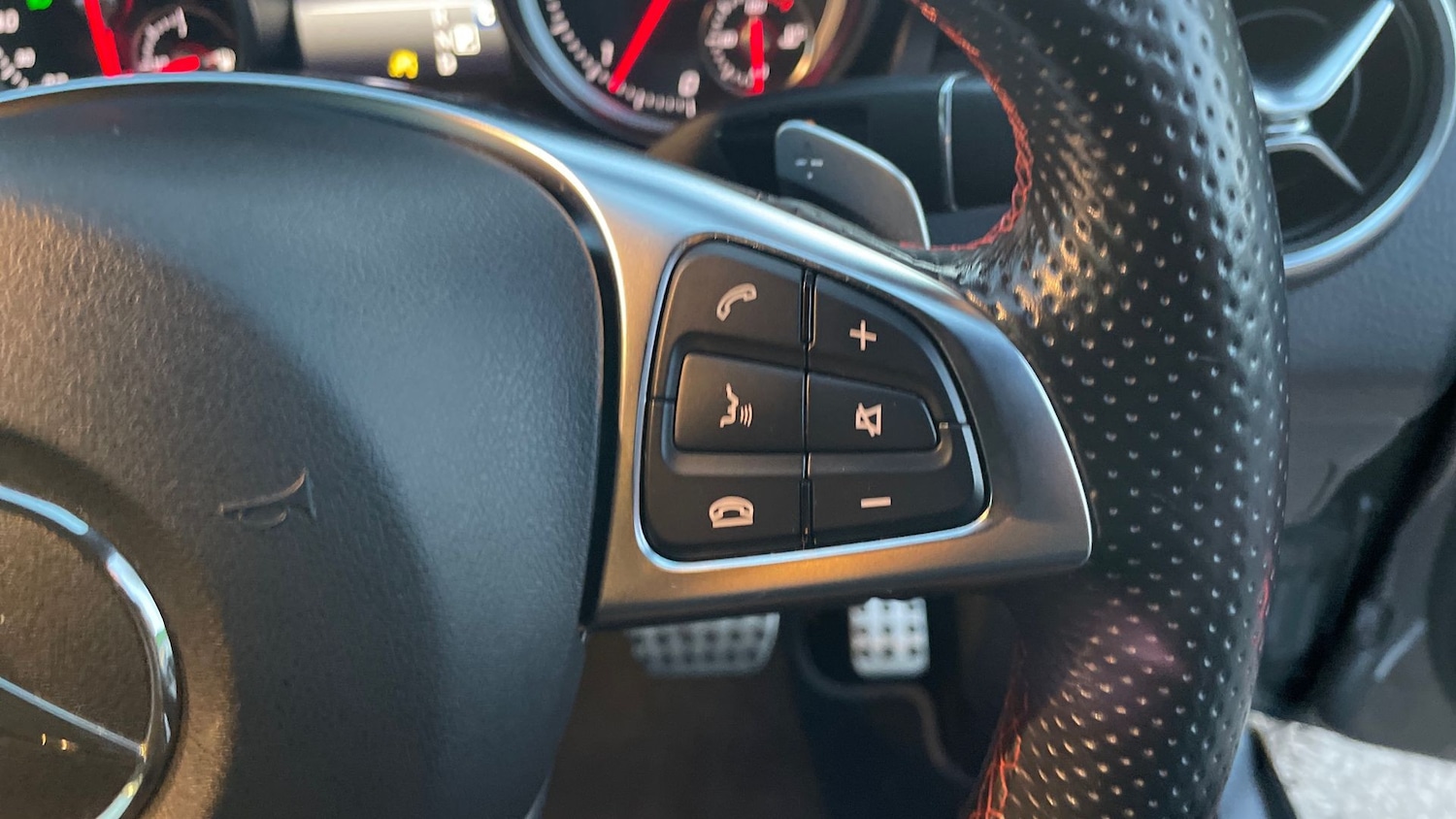 Used Mercedes-Benz GLA 2017 for sale - 76413523: Photo 31