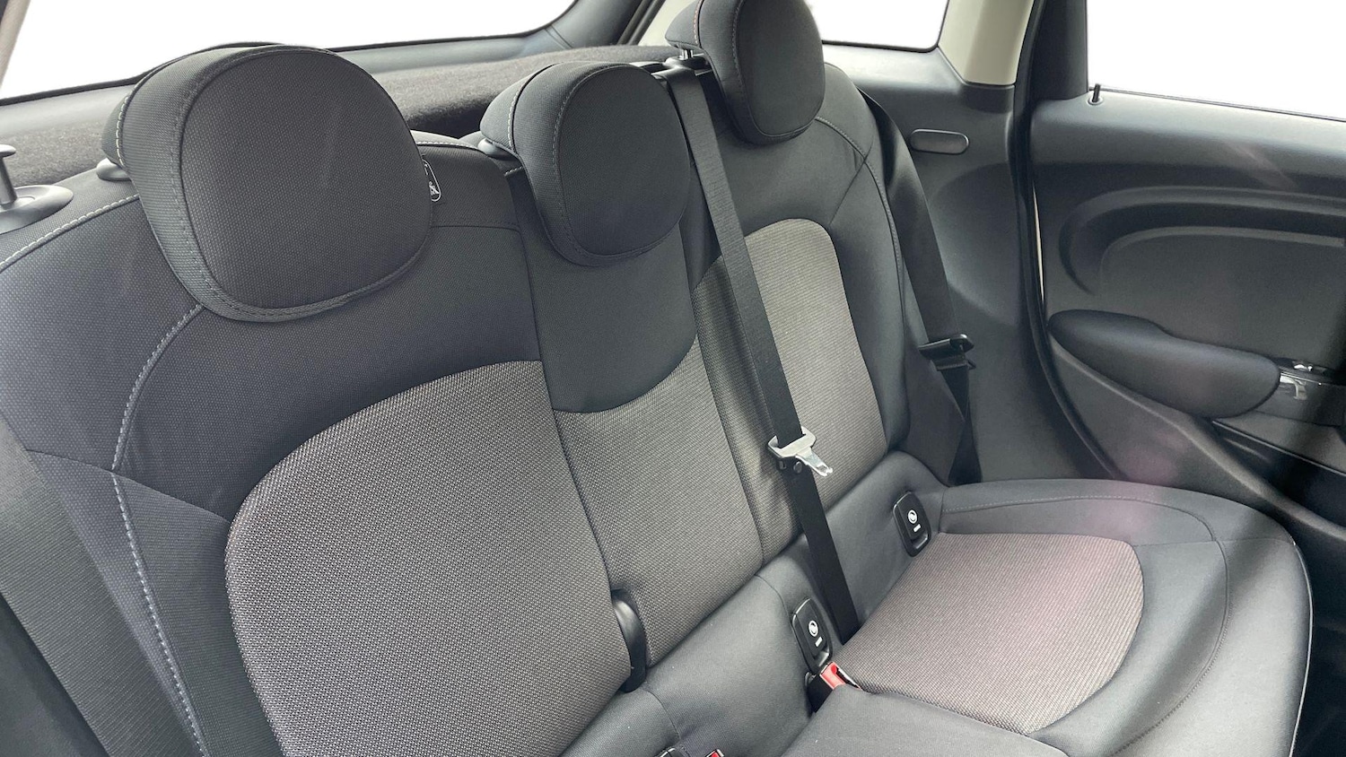 Used MINI Hatch 2021 for sale - 76413778: Photo 12