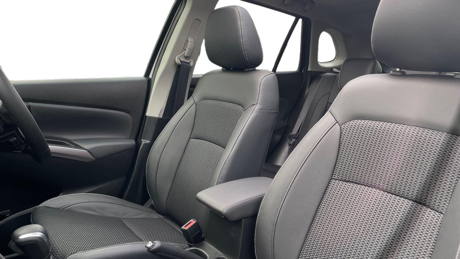 Used Suzuki SX4 S-Cross 2025 for sale - 76413802: Photo 11