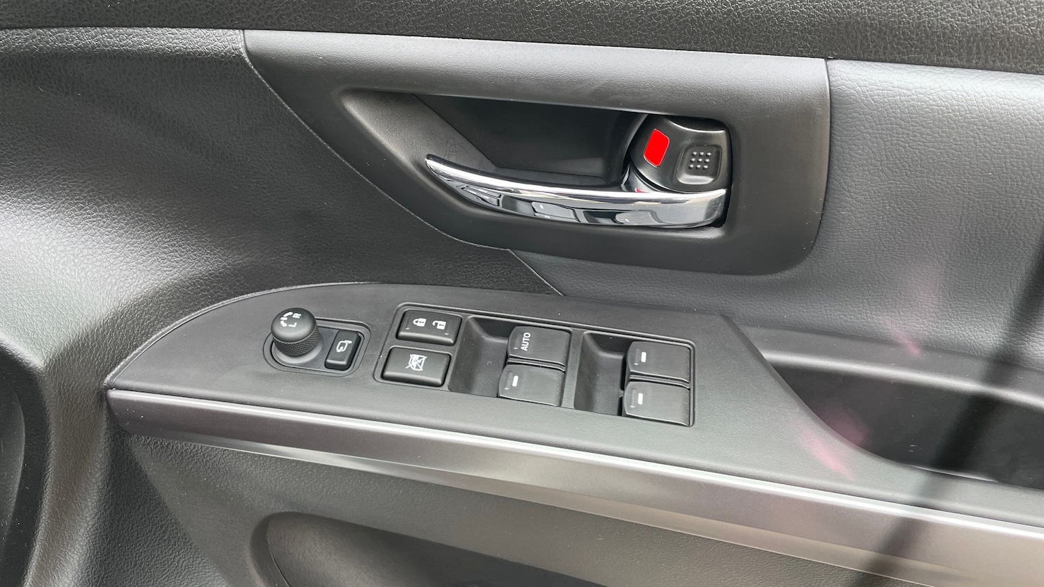 Used Suzuki SX4 S-Cross 2025 for sale - 76413802: Photo 32