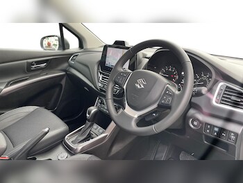 Used Suzuki SX4 S-Cross 2025 for sale - 76413802: Photo