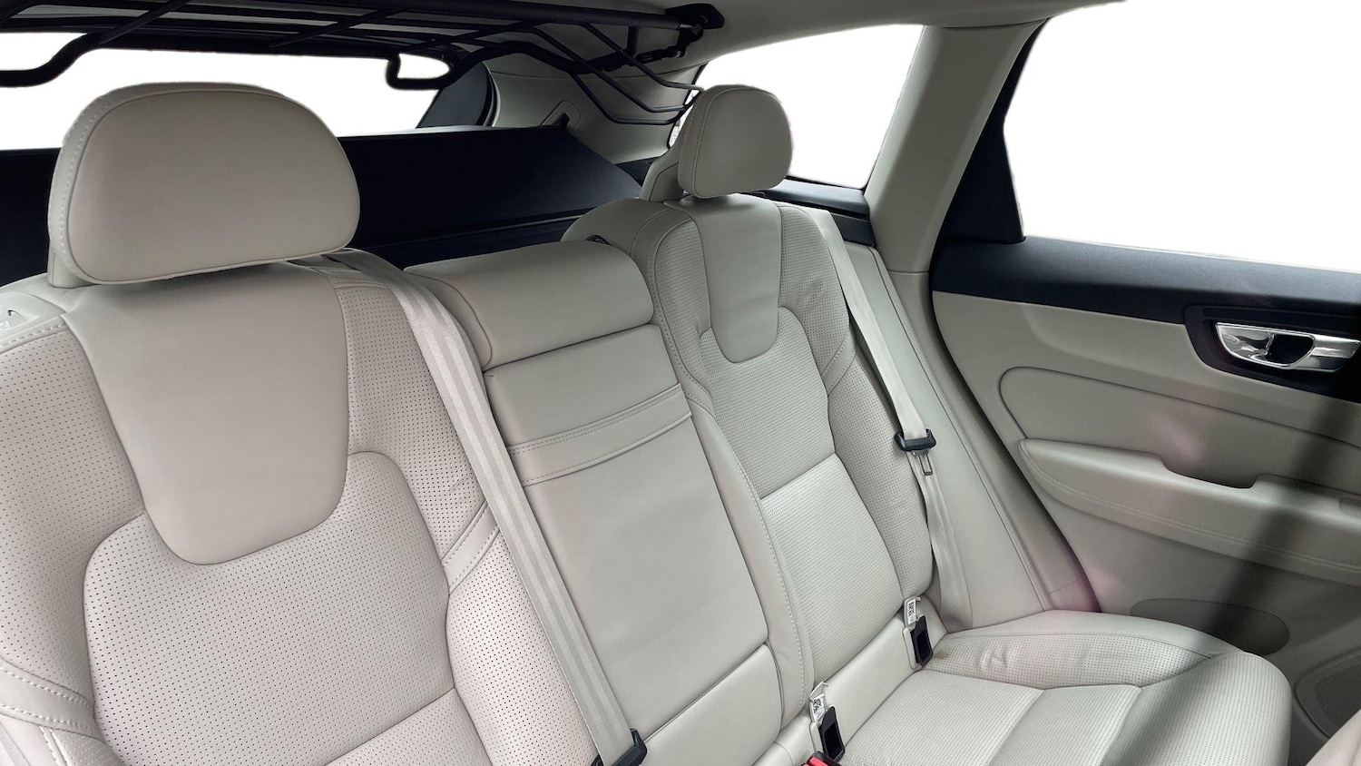 Used Volvo XC60 2018 for sale - 76413772: Photo 12