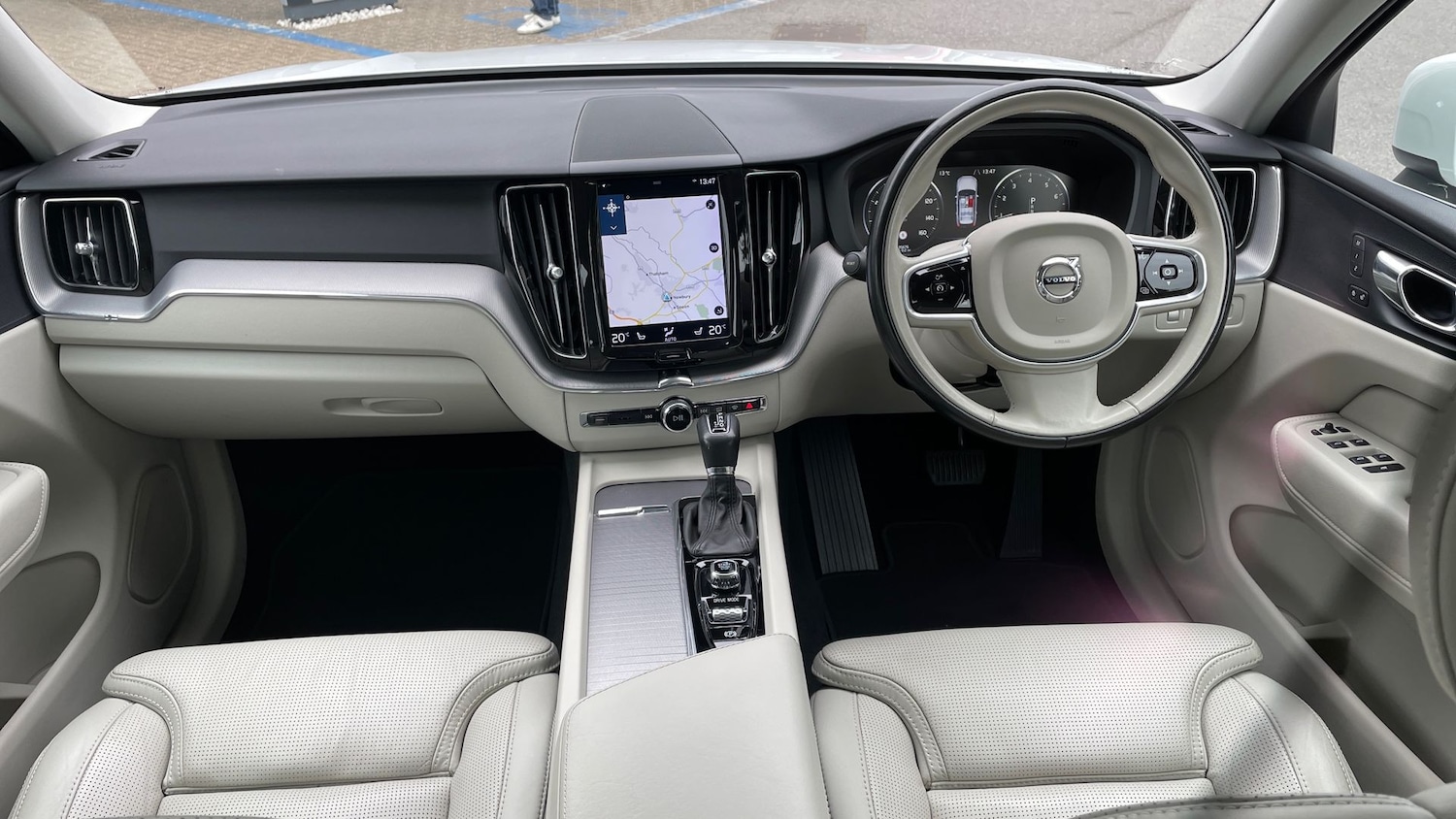 Used Volvo XC60 2018 for sale - 76413772: Photo 18