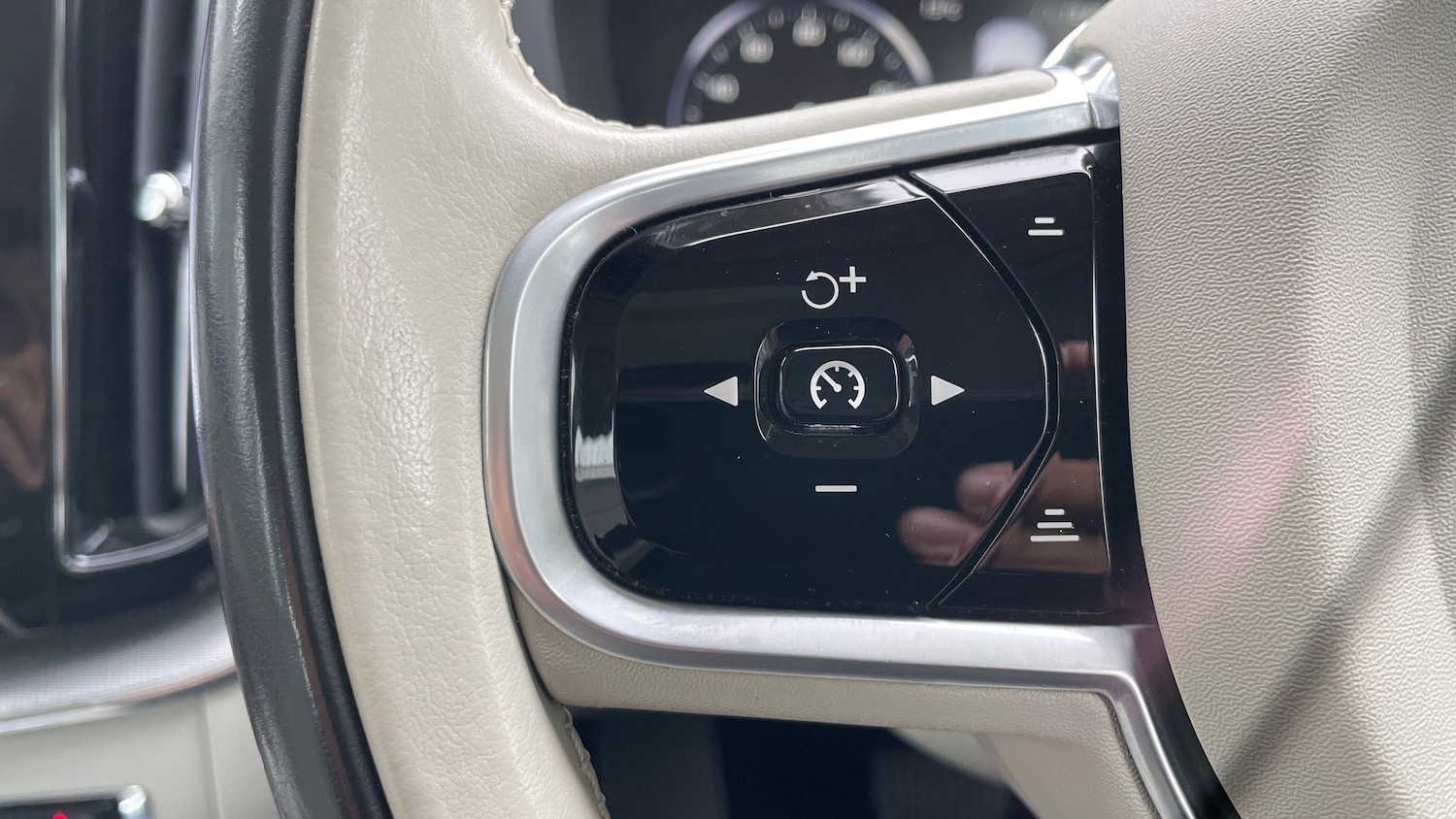 Used Volvo XC60 2018 for sale - 76413772: Photo 19