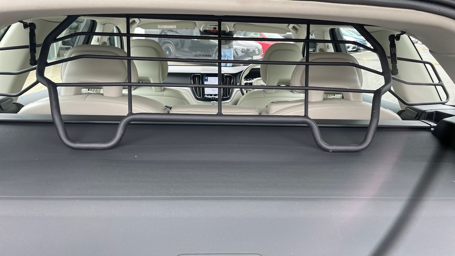 Used Volvo XC60 2018 for sale - 76413772: Photo 38