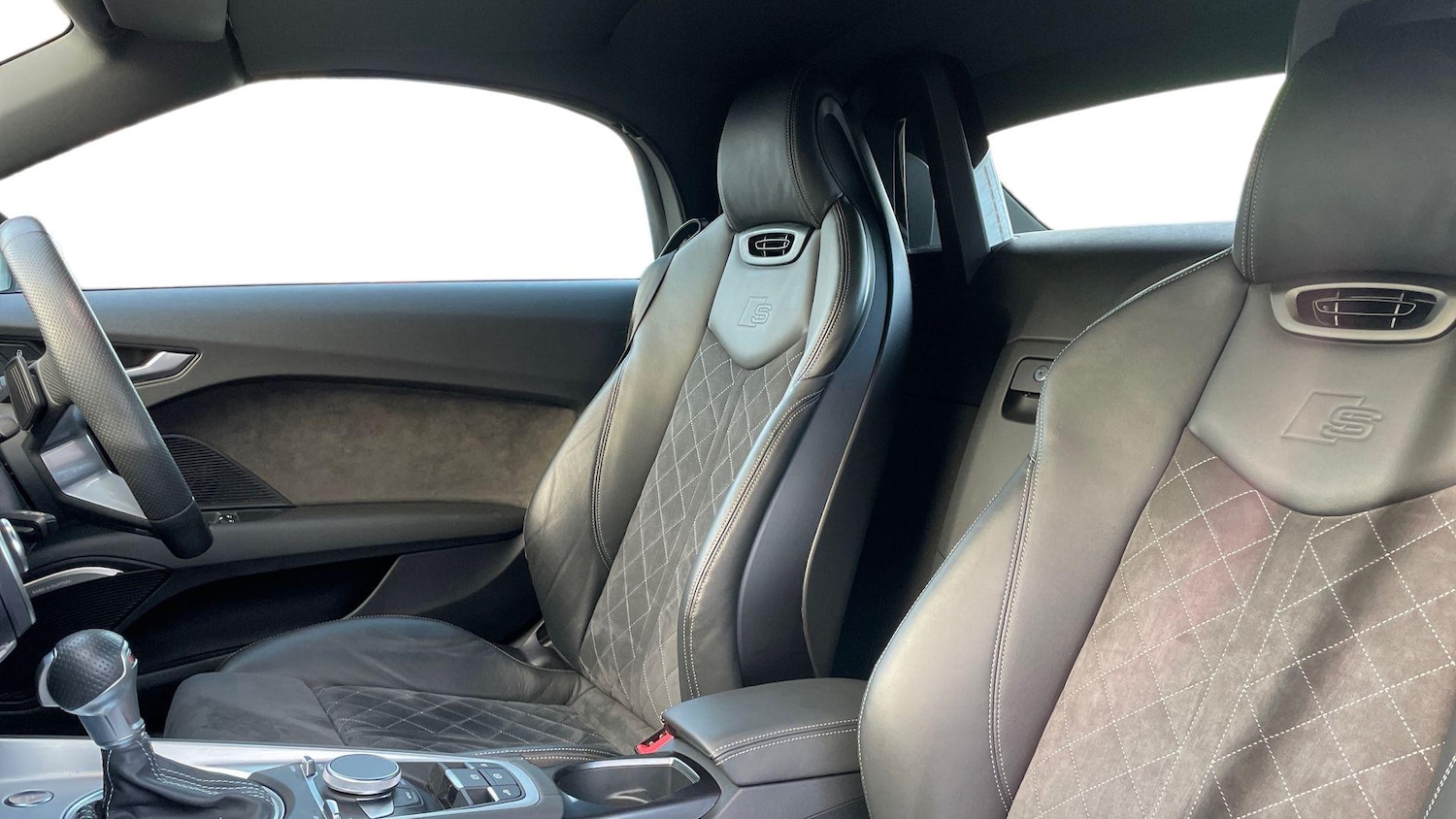 Used Audi TT 2022 for sale - 76924776: Photo 11