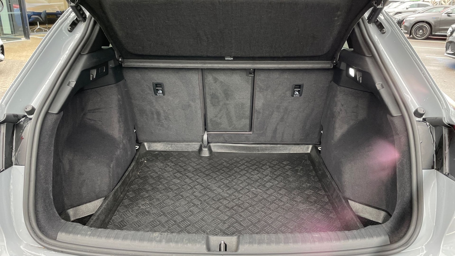 Used Audi Q4 e-tron 2021 for sale - 76809277: Photo 14