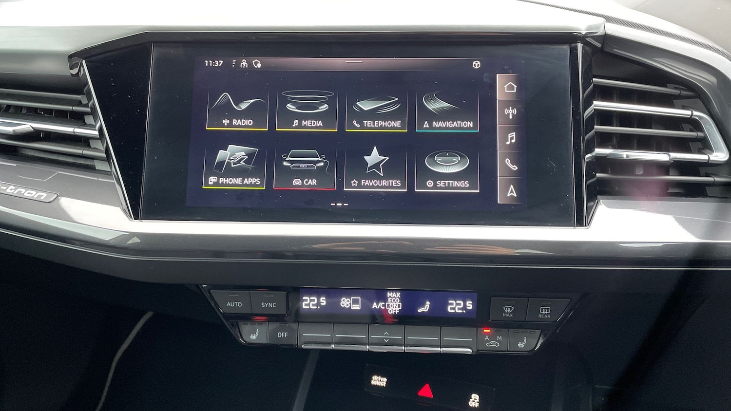 Used Audi Q4 e-tron 2021 for sale - 76809277: Photo 24