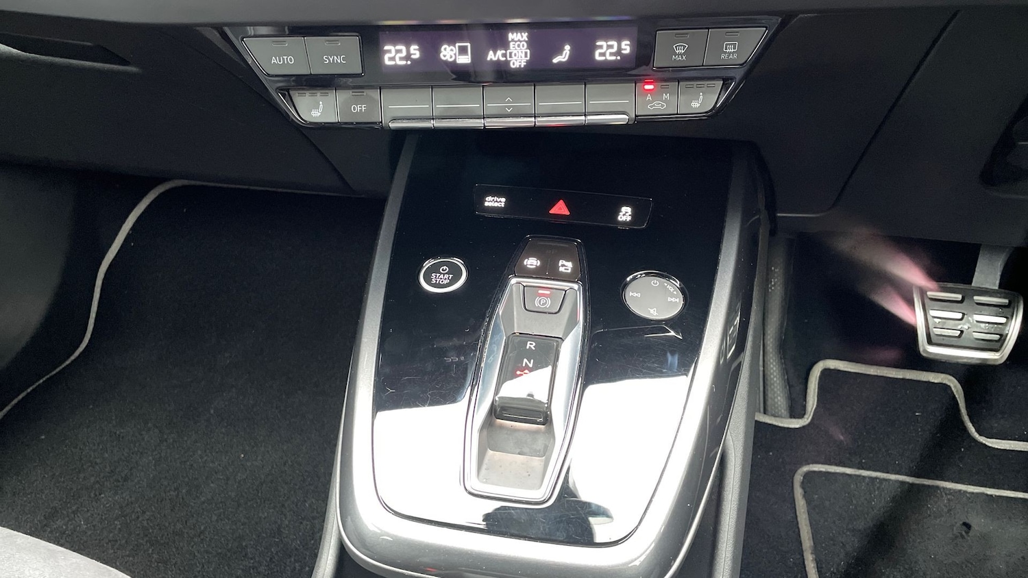 Used Audi Q4 e-tron 2021 for sale - 76809277: Photo 26