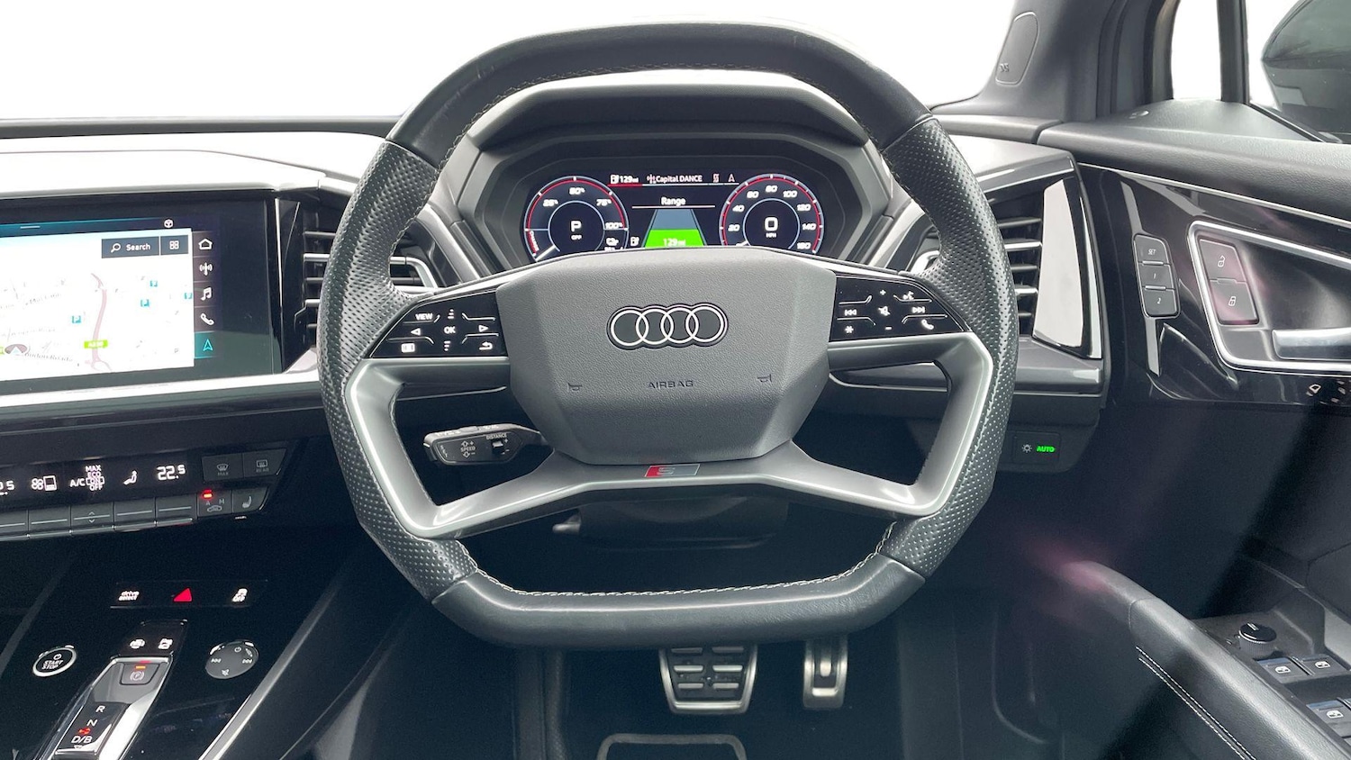 Used Audi Q4 e-tron 2021 for sale - 76809277: Photo 9