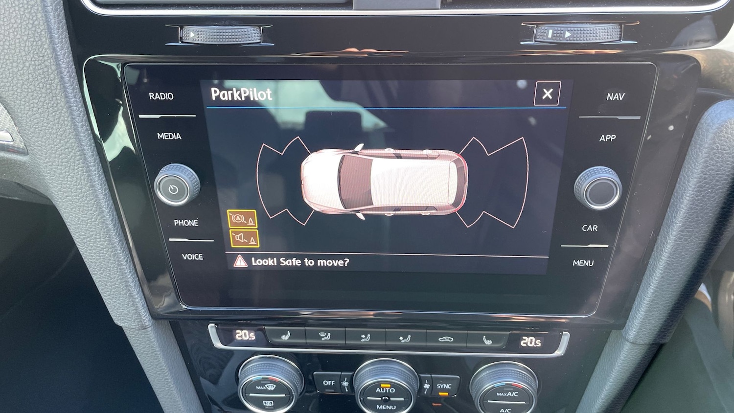 Used Volkswagen Golf 2018 for sale - 76413801: Photo 21